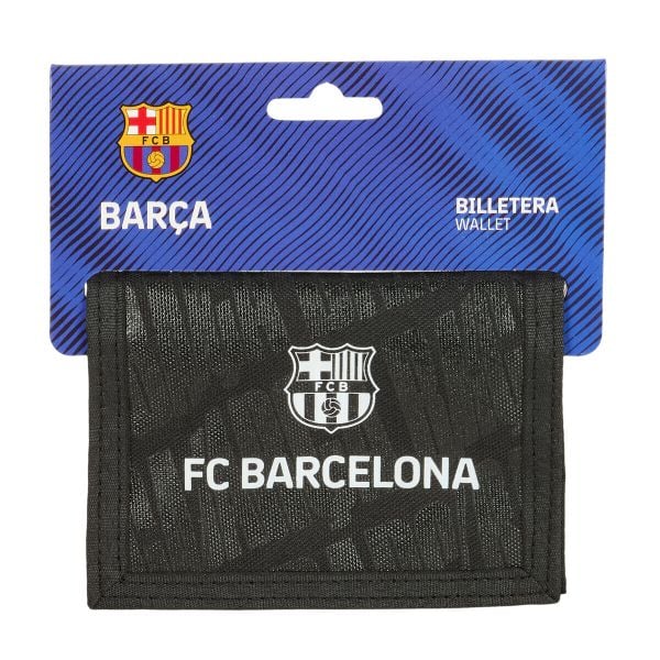 Portfel FC BARCELONA Czarny. Czarne portfele FC Barcelona, bez wzorów. Za 59.00 zł.
