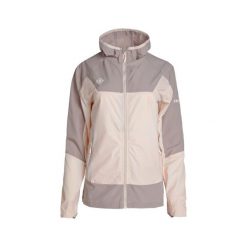 Lekka damska kurtka z kapturem do biegania i trekkingu BENICIA z rękawiczkami So. Czerwone kurtki do biegania IZAS, bez wzorów, z nylonu, z kapturem, do biegania. Za 286.91 zł.