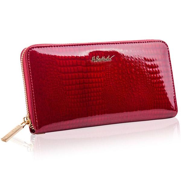 Portfel damski BETLEWSKI czerwony BPD-CR-5297. Czerwone portfele Betlewski, bez wzorów, ze skóry. Za 149.99 zł.