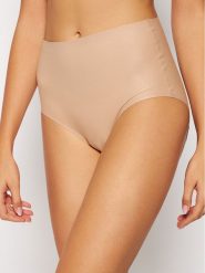 Chantelle Figi klasyczne z wysokim stanem Soft Stretch Plus Size C11370 Beżowy. Brązowe figi Chantelle, bez wzorów, z syntetyku, z podwyższonym stanem. Za 59.99 zł.