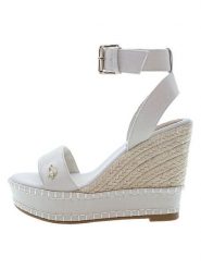 U.S. Polo Assn. Sandały w kolorze białym na koturnie rozmiar: 39. Białe sandały U.S. Polo Assn., bez wzorów, z otwartym noskiem, bez obcasa, na koturnie, bez zapięcia. Za 217.99 zł.