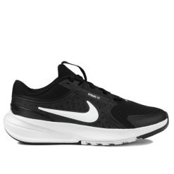 Buty sportowe treningowe unisex Nike STAR RUNNER 5. Białe buty treningowe Nike, bez wzorów, z materiału, bez zapięcia, na fitness i siłownię. Za 229.00 zł.