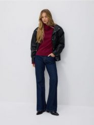 Sweter z golfem - bordowy. Czerwone swetry Reserved, l, bez wzorów, z dzianiny, bez ramiączek. Za 109.99 zł.