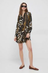 Sisley sukienka kolor czarny mini prosta. Czarne sukienki Sisley, na co dzień, bez wzorów, z materiału, bez kołnierzyka, bez ramiączek, maxi, proste. W wyprzedaży za 379.99 zł.