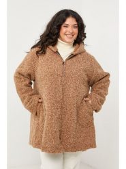 Curvy Lady Kurtka przejściowa w kolorze jasnobrązowym rozmiar: 40/42. Brązowe kurtki Curvy Lady, bez wzorów, klasyczne, bez kaptura. Za 167.45 zł.