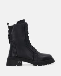 SKÓRZANE BOTKI W KOLORZE CZARNYM H038LEBLOBB015. Czarne botki Venezia, bez wzorów, ze skóry, bez obcasa, bez zapięcia. Za 469.00 zł.