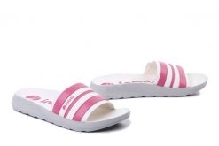 INBLU AG-01 005 ciemny róż, klapki damskie. Czerwone klapki Inblu, bez wzorów, bez obcasa, bez zapięcia. Za 71.99 zł.