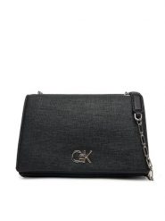 Calvin Klein Torebka Ck Medium Conv Chain Bag_Tex K60K613177 Czarny. Czarne kopertówki Calvin Klein, bez wzorów, ze skóry, wizytowe, bez dodatków. Za 379.99 zł.