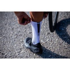 Skarpetki rowerowe Alé Cycling Light. Czarne skarpetki ALÉ CYCLING, bez wzorów. Za 67.99 zł.