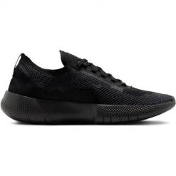 Buty treningowe damskie Nike Free 2025. Czarne buty treningowe Nike, bez wzorów, z gumy, bez zapięcia, na fitness i siłownię. Za 612.00 zł.