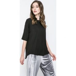 DKNY - Top piżamowy. Piżamy marki DKNY. W wyprzedaży za 89.90 zł.