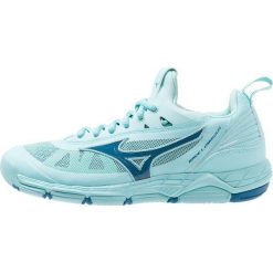 Mizuno WAVE LUMINOUS Obuwie do siatkówki aqua splash/blue sapphire. Niebieskie buty treningowe marki comma casual identity, z materiału, casualowe. Za 509.00 zł.