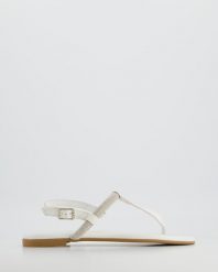 SKÓRZANE SANDAŁY - JAPONKI W KOLORZE BIAŁYM 23042 WHITE. Białe sandały Venezia, bez wzorów, ze skóry, bez obcasa, bez zapięcia. Za 179.00 zł.