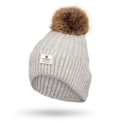 Czapka szara Peterson PTN HAT-07. Szare czapki zimowe Peterson, bez wzorów, z materiału, eleganckie. Za 41.99 zł.