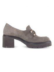 Gabor Skórzane czółenka w kolorze szarym rozmiar: 40,5. Szare czółenka Gabor, bez wzorów, ze skóry, klasyczne, bez obcasa, bez zapięcia. Za 301.95 zł.