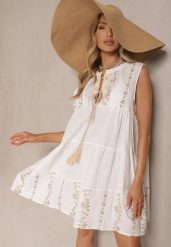 Biała Rozkloszowana Sukienka Boho z Wiskozą Zdobiona Haftem i Wiązaniem Valhiris. Białe sukienki Renee, na spacer, z aplikacjami, z wiskozy, boho, bez kołnierzyka, bez ramiączek, mini, rozkloszowane. W wyprzedaży za 83.99 zł.