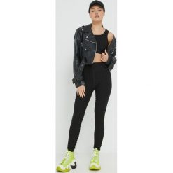 Only Play legginsy treningowe Elaia damskie kolor czarny gładkie. Czarne legginsy Only Play, bez wzorów, z dzianiny. W wyprzedaży za 84.99 zł.