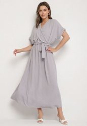 Szara Sukienka z Bawełną i Ozdobnym Paskiem Lunistra. Szare sukienki Born2be, na co dzień, l, z aplikacjami, z bawełny, eleganckie, bez kołnierzyka, bez ramiączek, maxi. W wyprzedaży za 63.74 zł.