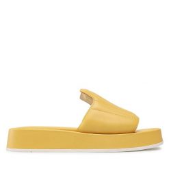 Klapki Nessi. Żółte klapki Nessi, bez wzorów, bez obcasa, bez zapięcia. Za 239.99 zł.