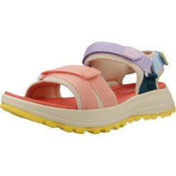 Sandały Gioseppo Model 75535g Kolor Wielokolorowy. Czerwone sandały Gioseppo, bez wzorów, z materiału, sportowe, bez obcasa, bez zapięcia. Za 229.00 zł.