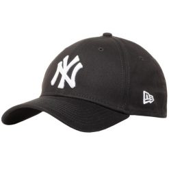 Czapka z daszkiem New Era MLB New York Yankees. Czarne czapki z daszkiem New Era, bez wzorów, z bawełny, sportowe. Za 119.99 zł.