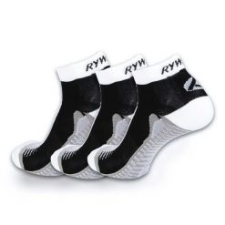 Para skarpet Rywan Cirrus. Czarne skarpetki sportowe RYWAN, bez wzorów, narciarskie. Za 78.50 zł.