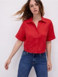 Lniana koszula - czerwony. Czerwone koszule Reserved, l, bez wzorów, bez kołnierzyka, bez ramiączek. Za 129.99 zł.