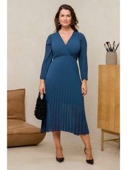 Curvy Lady Sukienka w kolorze niebieskim rozmiar: 44/46. Niebieskie sukienki Curvy Lady, bez wzorów, klasyczne, bez kołnierzyka, bez ramiączek, maxi. Za 143.22 zł.