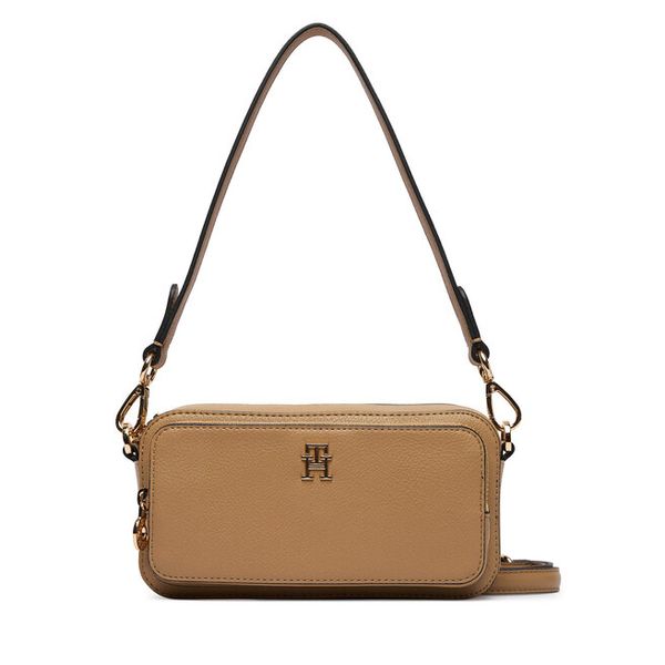 Torebka Tommy Hilfiger. Brązowe torebki klasyczne Tommy Hilfiger, bez wzorów, klasyczne, bez dodatków. Za 326.99 zł.