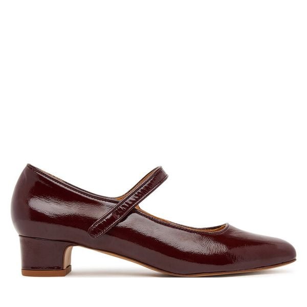 Czółenka Balagan. Czerwone czółenka BALAGAN, bez wzorów, bez obcasa, bez zapięcia. Za 599.99 zł.