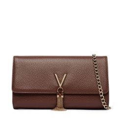 Torebka Valentino. Brązowe kopertówki Valentino, bez wzorów, wizytowe, bez dodatków. Za 369.99 zł.