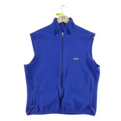 Second life - Kurtka polarowa dla kobiet - Stan dobry. Fioletowe kurtki Patagonia, bez wzorów, z polaru, sportowe, bez kaptura. Za 169.16 zł.