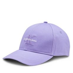 Czapka z daszkiem Calvin Klein. Fioletowe czapki z daszkiem Calvin Klein, bez wzorów. Za 119.99 zł.