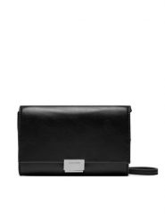 Calvin Klein Torebka Archive Hardware Crossbody K60K611352 Czarny. Czarne listonoszki Calvin Klein, bez wzorów, ze skóry, bez dodatków. Za 329.99 zł.