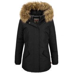 Damska kurtka zimowa Lonsdale Kimmeridge. Czarne kurtki Lonsdale, na zimę, bez wzorów, z puchu, bez kaptura. W wyprzedaży za 441.50 zł.