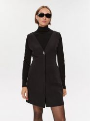Bruuns Bazaar Sukienka codzienna Rubysus Madita BBW3503 Czarny Slim Fit. Czarne sukienki Bruuns Bazaar, na co dzień, bez wzorów, z syntetyku, bez kołnierzyka, bez ramiączek, proste. Za 379.99 zł.