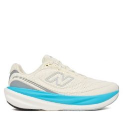 Buty do biegania New Balance. Białe buty do biegania New Balance, bez wzorów, bez zapięcia, do biegania. Za 899.99 zł.