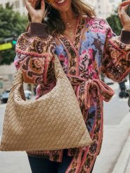 Milan Kiss Kardigan w kolorze brązowo-błękitno-różowym rozmiar: S. Brązowe swetry Milan Kiss, s, bez wzorów, z tkaniny, bez ramiączek. Za 217.99 zł.