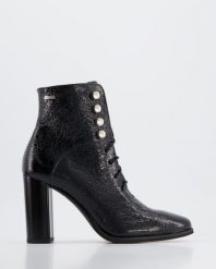 LAKIEROWANE BOTKI 5143 VER NERO. Botki Venezia, bez wzorów, z lakierowanej skóry, bez obcasa, bez zapięcia. Za 339.00 zł.