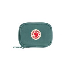 Portfel Fjallraven Kanken Card Wallet - frost green. Zielone portfele Fjällräven, bez wzorów. Za 140.99 zł.