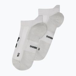 Skarpety On Core Run Low 2. Szare skarpetki On, bez wzorów, z bawełny. Za 149.99 zł.