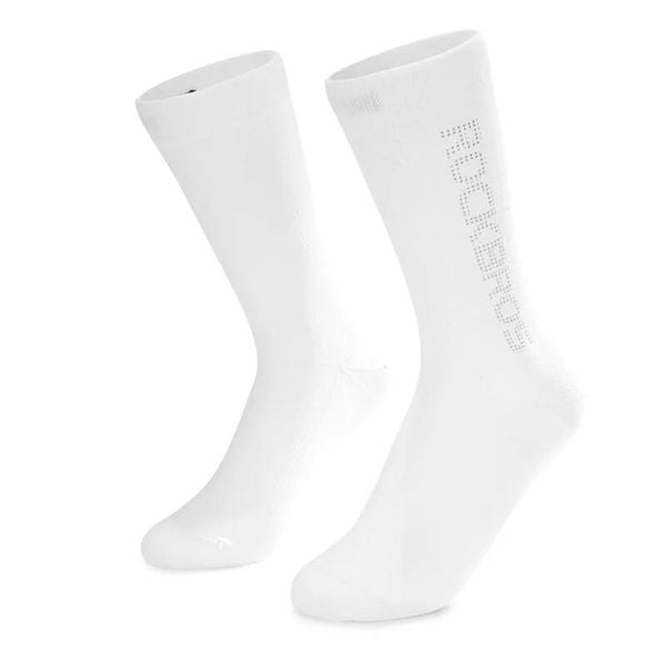 Skarpety rowerowe odblaskowe unisex antybakteryjne. Białe skarpetki ROCKBROS, bez wzorów, z dzianiny. Za 43.60 zł.