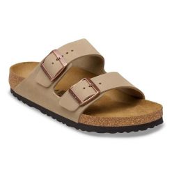 Klapki Birkenstock Arizona skóra olejowana 0352201. Brązowe klapki Birkenstock, bez wzorów, z materiału, eleganckie, bez obcasa, bez zapięcia. Za 409.00 zł.