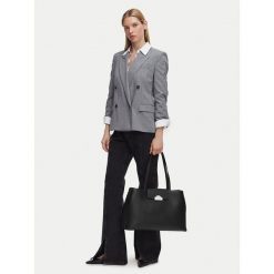 Torebka KARL LAGERFELD. Czarne torebki klasyczne KARL LAGERFELD, bez wzorów, klasyczne, bez dodatków. Za 849.99 zł.