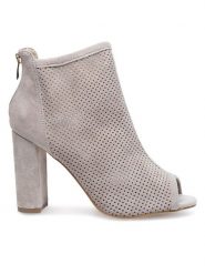 Sergio Bardi Botki W17SS715-14Z-SB Beżowy. Brązowe botki Sergio Bardi, bez wzorów, ze skóry, bez obcasa, na słupku, bez zapięcia. Za 209.99 zł.
