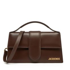 Torebka JACQUEMUS. Brązowe torebki klasyczne JACQUEMUS, bez wzorów, klasyczne, bez dodatków. Za 3,549.00 zł.