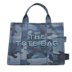 Torebka Marc Jacobs. Niebieskie torebki klasyczne Marc Jacobs, bez wzorów, klasyczne, bez dodatków. Za 1,279.00 zł.