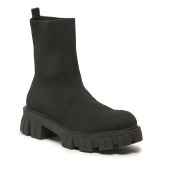 Botki DeeZee. Czarne botki DeeZee, bez wzorów, bez obcasa, na płaskiej podeszwie, bez zapięcia. Za 119.99 zł.