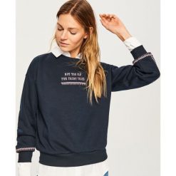 Bluza NOT TOO OLD FOR FAIRY TALES - Granatowy. Bluzy marki Reserved. W wyprzedaży za 59.99 zł.