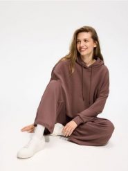 Bluza z kapturem - brązowy. Brązowe bluzy Reserved, l, bez wzorów, z bawełny, z kapturem. Za 129.99 zł.